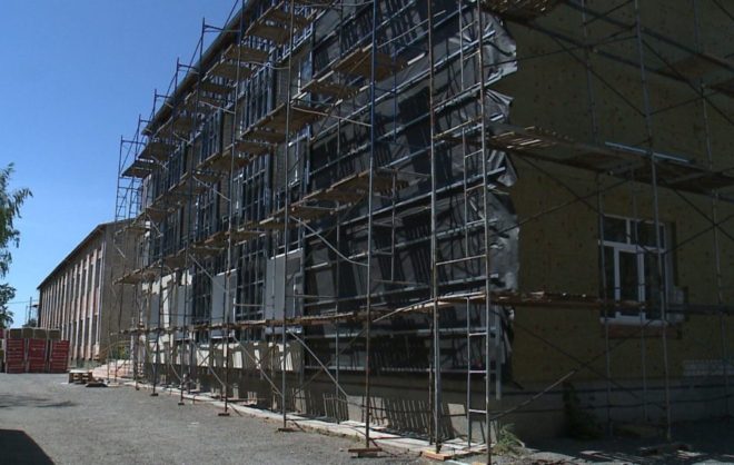 На Ставрополье в 2023 году завершат строительство шести школ и шести детсадов
