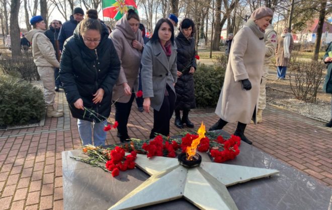 Акция «Знамя Победы» стартовала в Новоалександровском округе