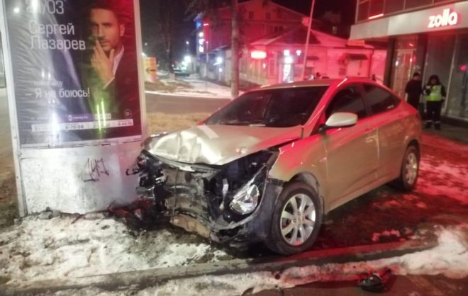 Водитель не справился с управлением и сбил пешехода в Пятигорске
