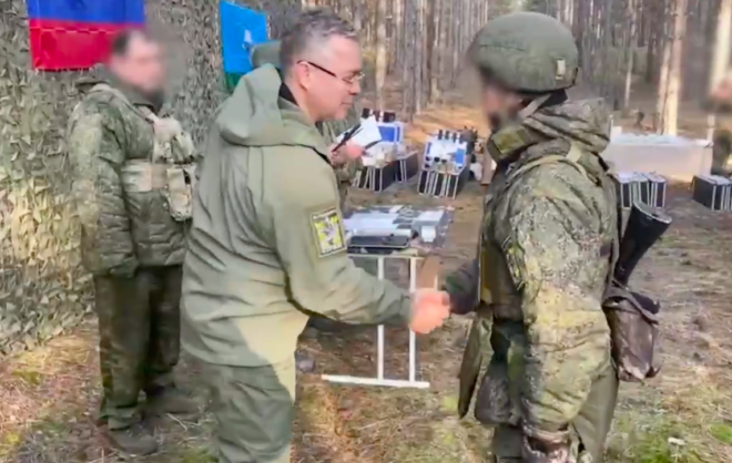 Глава Ставрополья поздравил земляков-бойцов СВО на передовой с 23 февраля