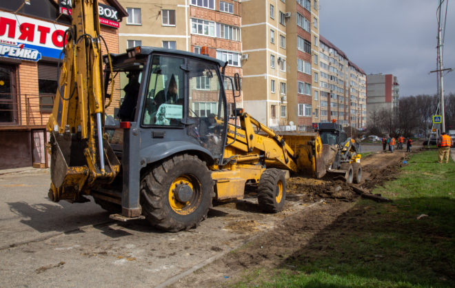 Ремонт дорог в Ставрополе стартовал с обновления тротуаров
