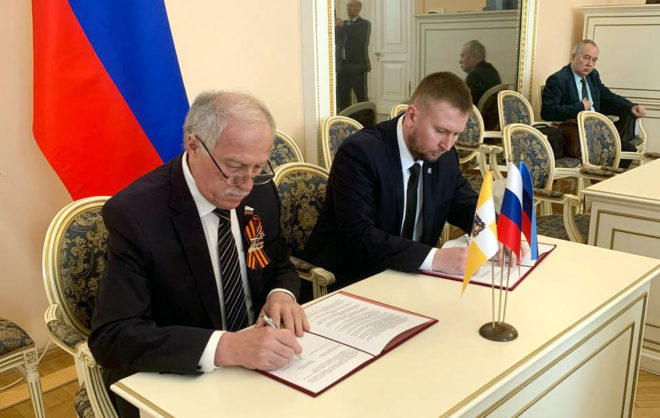 Дума Ставрополья заключила договор о сотрудничестве с ЛНР