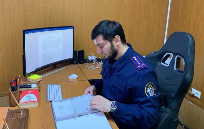 В Зеленокумске 17-летнюю девушку задержали с 50 граммами наркотиков