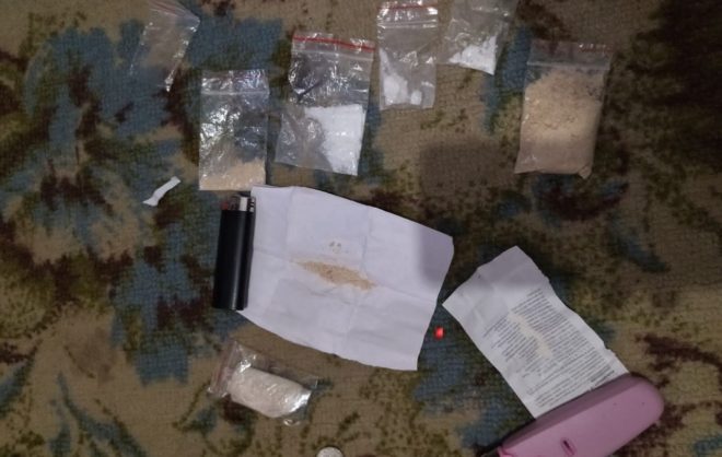 Наркозакладчицу задержали полицейские в Минераловодском округе
