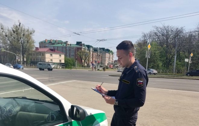 Для вылета за границу ставропольчанин заплатил 88 штрафов