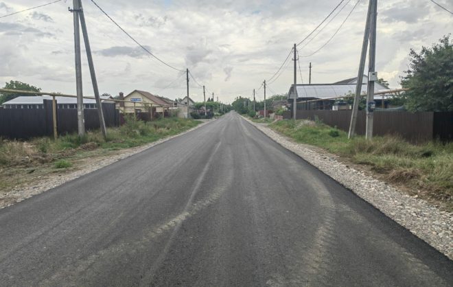 В станице Курского округа по госпрограмме отремонтировали дорогу