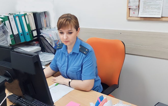 Приставы помогли ставропольчанке получить деньги за моральный вред после ДТП