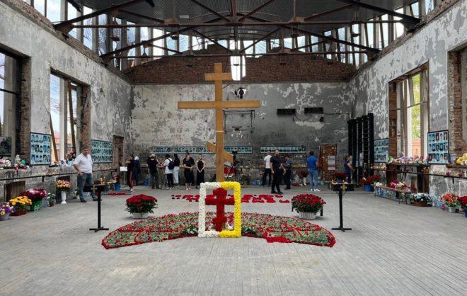 Невинномысские педагоги побывали в Беслане и почтили память погибших в теракте