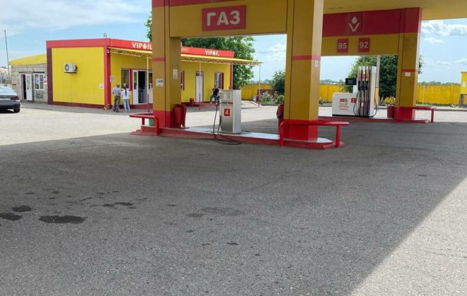 В Будённовском округе незаконно работали две газовые заправки