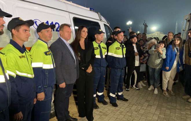 Певица Зара и жители Ставрополья отправили посылки бойцам в зону СВО