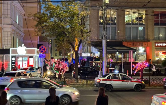 Полиция проводит проверку сообщений о поножовщине в центре Ставрополя