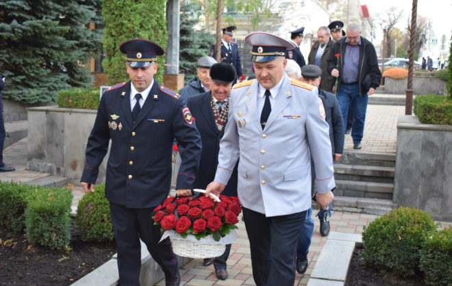 Полицейским на Ставрополье вручили награды