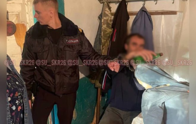 Житель Будённовского округа убил сожительницу бутылкой