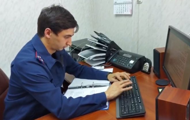 Жительница Нефтекумского округа ответит в суде за наезд на инспектора ДПС