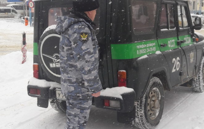 Жительница Минвод вселилась в родительский дом с помощью приставов