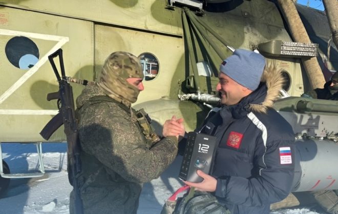 Ставропольские спортсмены передали бойцам в приграничной зоне с СВО экшн-камеру