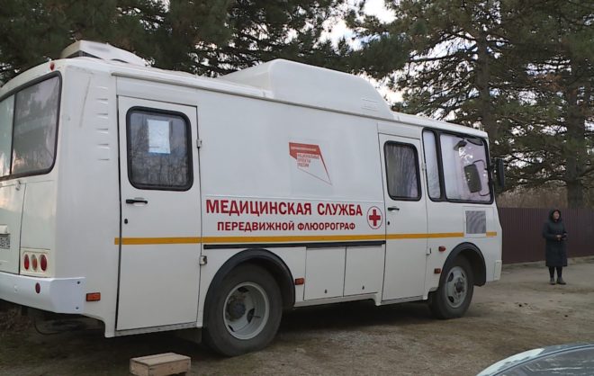 Выездная медбригада посетила амбулаторию в селе Кочубеевского округа