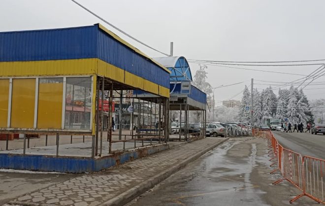 Новую остановку поставят на месте ларьков возле рынка в Ставрополе
