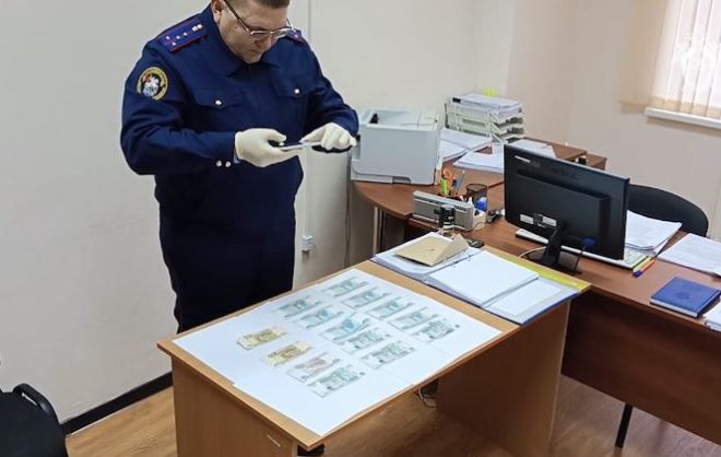 Мужчина попытался дать взятку сотруднику ГИБДД в Александровском округе