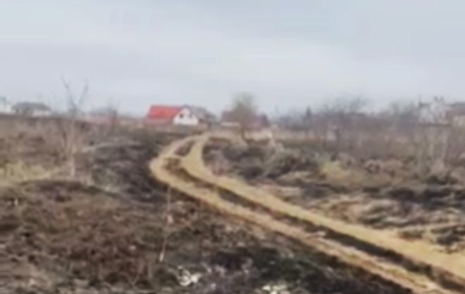 Пожар дважды произошёл в Ессентуках в районе кладбища