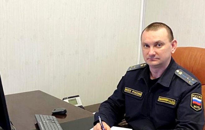 Более 40 бутылок контрафактного алкоголя изъяли приставы в Туркменском округе