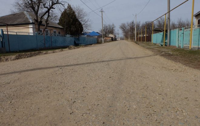Ремонт социально значимой улицы стартовал в ауле Кочубеевского округа