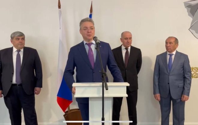 Губернатор Ставрополья поздравил жителей КБР с праздником