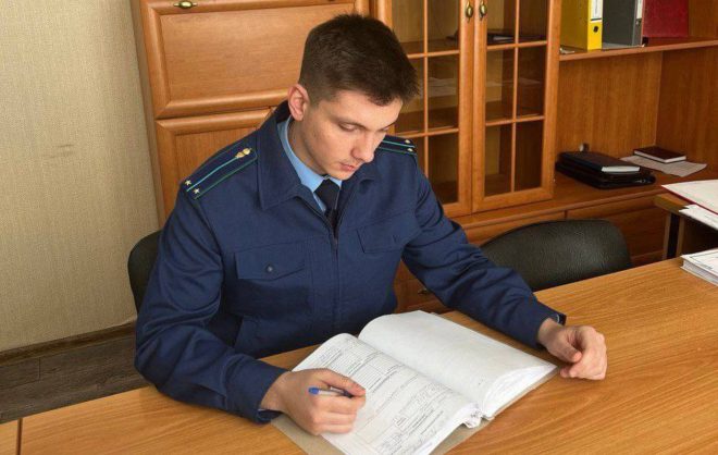 Компенсацию за избиение школьницы камнем взыскали в Новоселицком округе