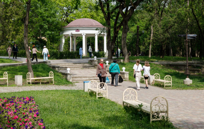 Уроки по бадминтону проводят для детей из Белгородской области в Ессентуках