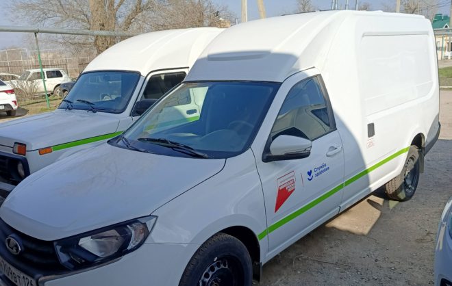 Четыре новых автомобиля получила больница Арзгирского округа