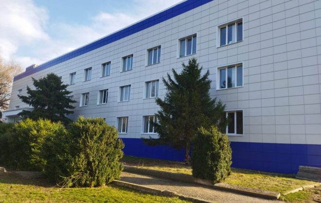 Ремонт медучреждений ведут в 6 населённых пунктах Ипатовского округа