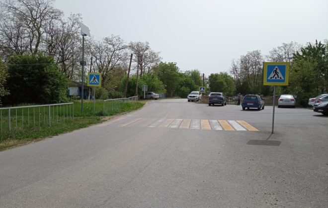 Светофоры и дорожные знаки установили в сёлах Грачёвского округа