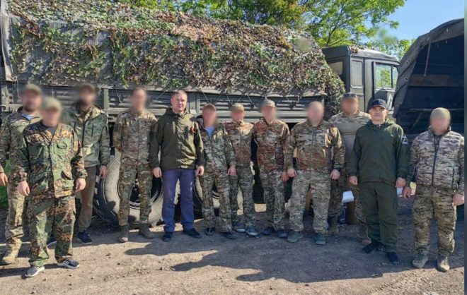 Гумгруз из Красногвардейского округа привезли бойцам СВО в преддверии Дня Победы