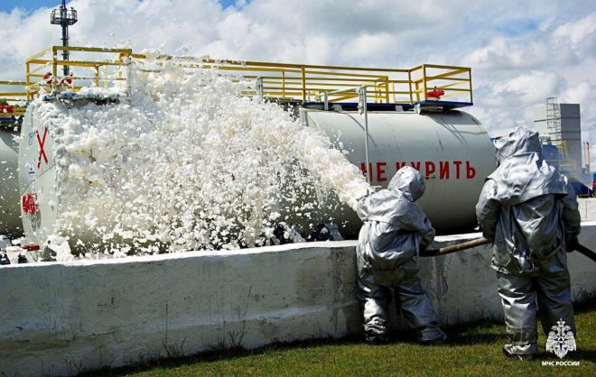 Разлившуюся нефть тренировались собирать в Изобильненском округе