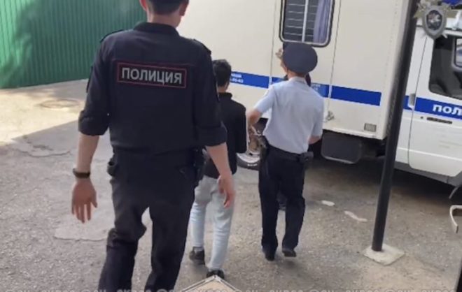 Жителя Петровского округа обвиняют в нападении на полицейского