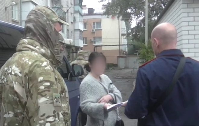 Супругов в Минводах обвиняют в организации незаконной миграции и коррупции