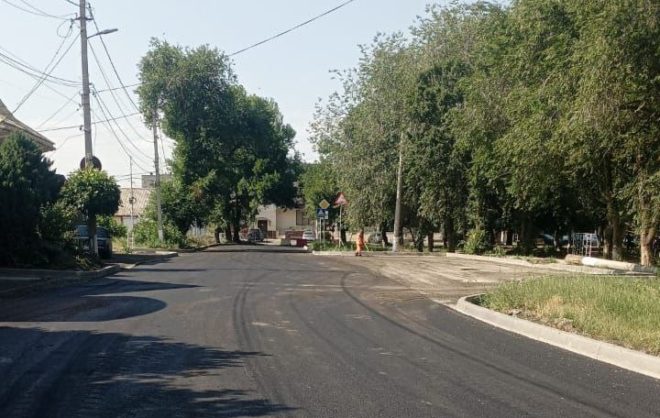 Ремонт улицы Фрунзе в Невинномысске завершат к октябрю