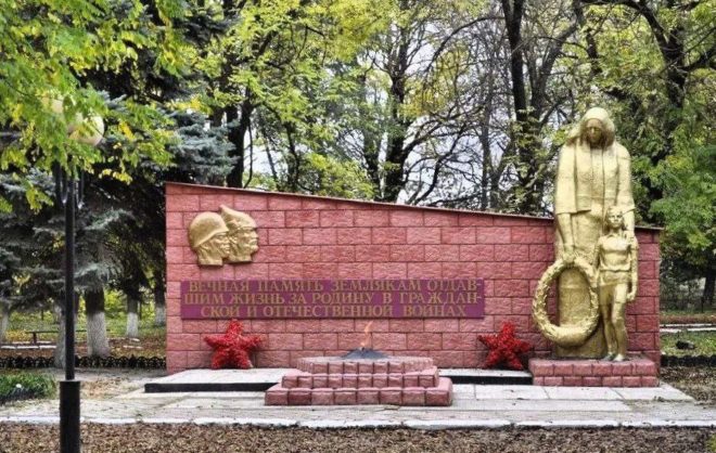 Реставрацию мемориала «Скорбящая мать» в Георгиевском округе начнут в августе