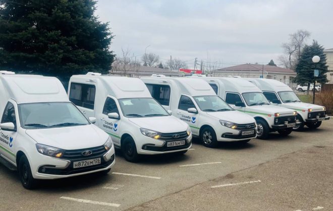 Для больницы в Новоалександровске закупили ещё 5 санитарных автомобилей