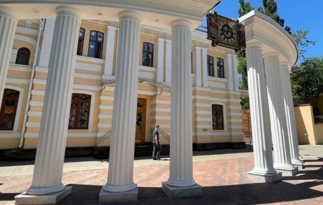 Краевой театр кукол откроет сезон спектаклем под открытым небом