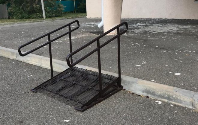 Здания досуговых центров оборудовали пандусами в Красногвардейском округе