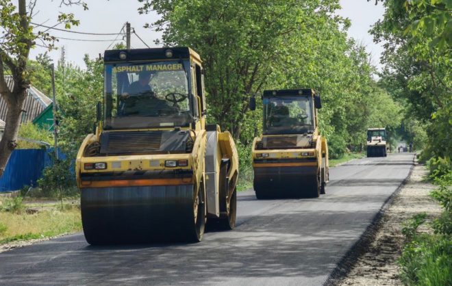 С начала года в Курском округе отремонтировали 15 участков дорог