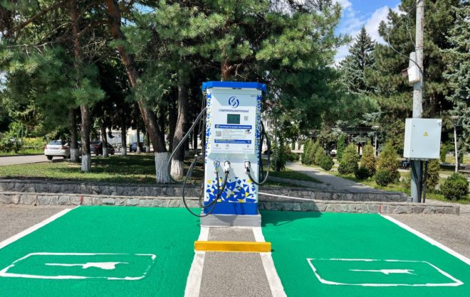 Первую зарядную станцию для электромобилей открыли в Предгорном округе