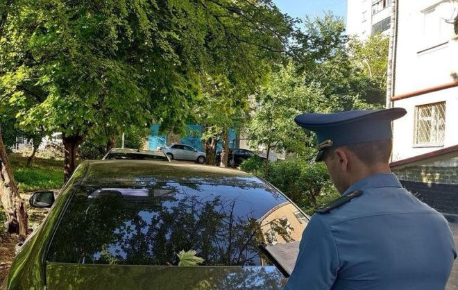 Для поездки на море должник из Предгорного округа оплатил 35 штрафов