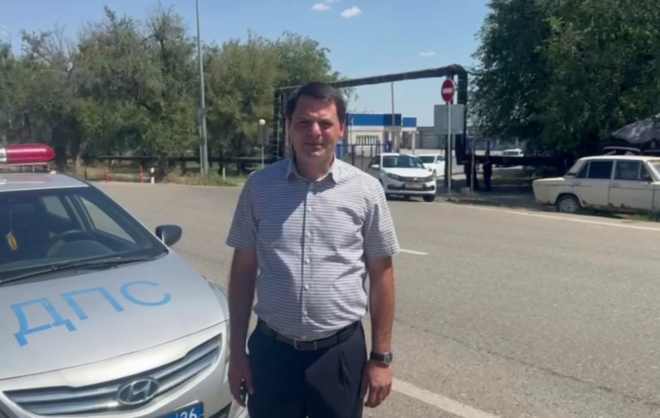 Рейд на нелегальных таксистов организовали возле аэропорта Минвод