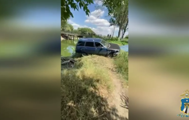 Погоня ГИБДД за автомобилем остановилась в реке на Ставрополье