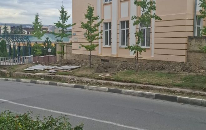 Пешеходную зону с детской площадкой создали в Пятигорске
