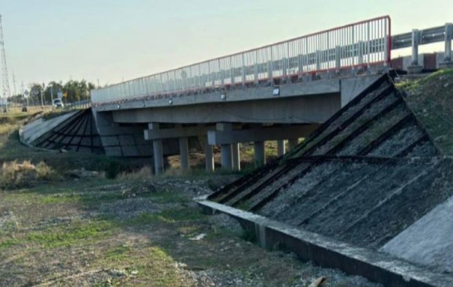Ремонт моста в Труновском округе завершили на 75%