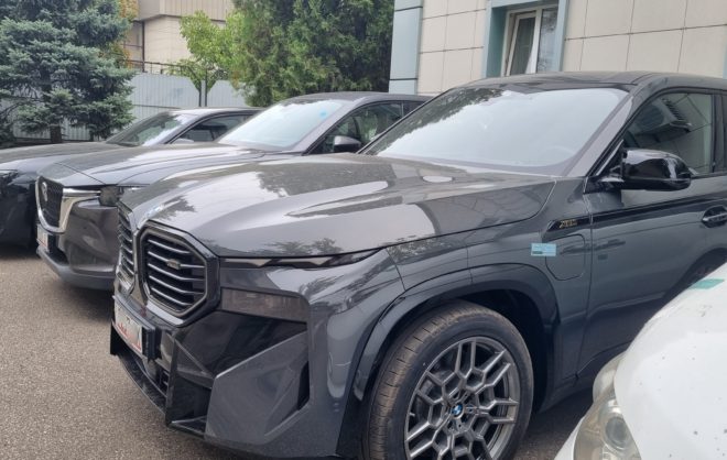 Элитные авто на 150 млн рублей задержала таможня на Ставрополье