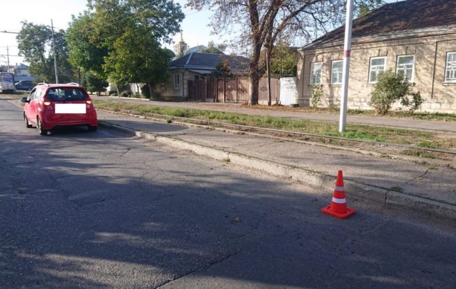 Пожилая женщина попала под колёса легковушки в Пятигорске